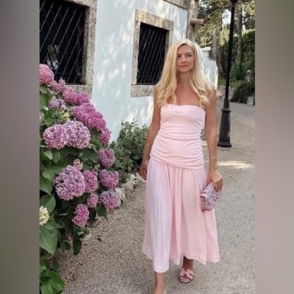 ZARA NWT RUCHED LIGHT PINK STRAPLESS MIDI DRESS - Picture 6 of 16
